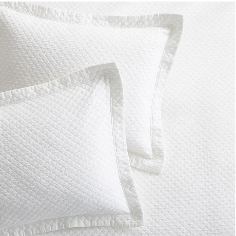 Diamond White Cotton Matelassé Pillow Shams, set of 2