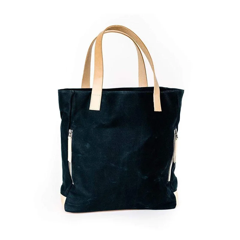 The Classic Wax Canvas Bag, Black